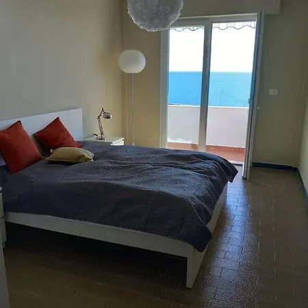 דירה Bella Vista Sopra Il Porto! סן לורנצו אל מארה