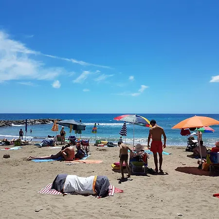 Bella Vista Sopra Il Porto! سان لورينسو أل ماري