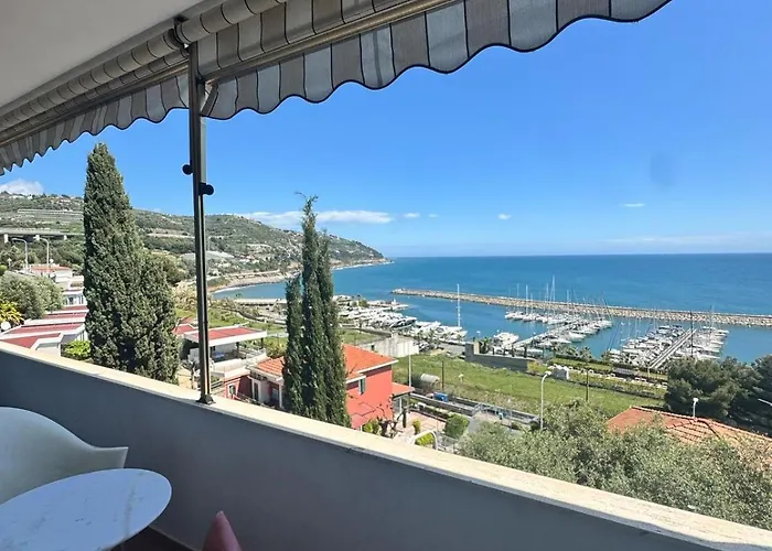 Bella Vista Sopra Il Porto! * San Lorenzo al Mare
