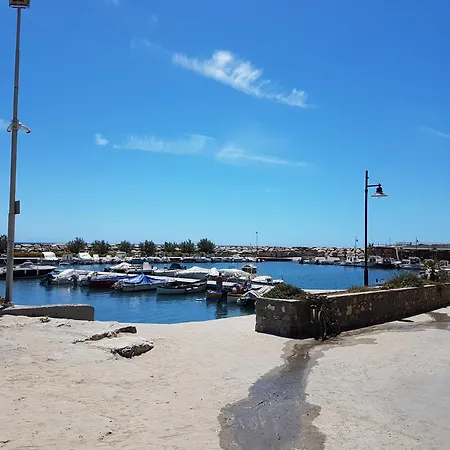 Bella Vista Sopra Il Porto! *